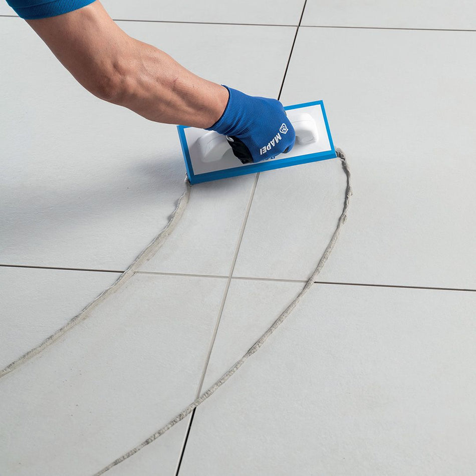 MAPEI- ULTRACOLOR PLUS  Stucco per fughe fino a 20 mm   Kg 5